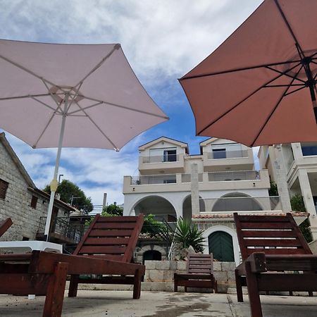 Franovic Apartments Tivat Dış mekan fotoğraf