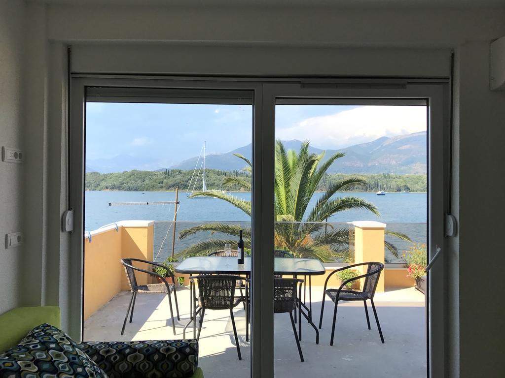 Franovic Apartments Tivat Dış mekan fotoğraf