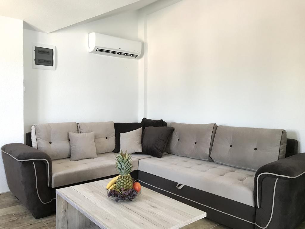 Franovic Apartments Tivat Dış mekan fotoğraf